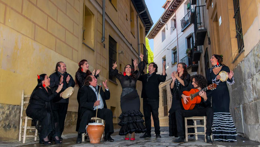 Zambomba Flamenca por Navidad en Teatro La Latina de Madrid - aireflamenco.com